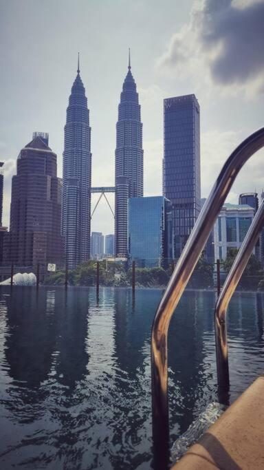 King Studio Suite Legasi Kampung Bharu View Klcc Kuala Lumpur Exterior foto